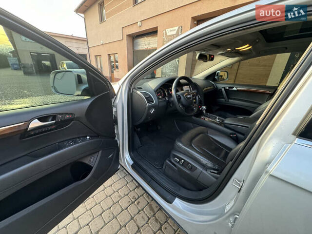 Серый Ауди Ку 7, объемом двигателя 3 л и пробегом 200 тыс. км за 13000 $, фото 21 на Automoto.ua