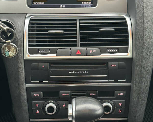 Серый Ауди Ку 7, объемом двигателя 3 л и пробегом 212 тыс. км за 14200 $, фото 22 на Automoto.ua