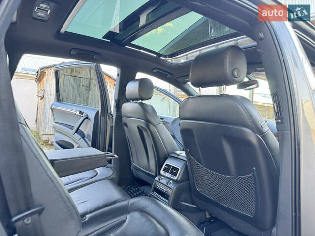 Сірий Ауді Ку 7, об'ємом двигуна 3 л та пробігом 256 тис. км за 16750 $, фото 72 на Automoto.ua