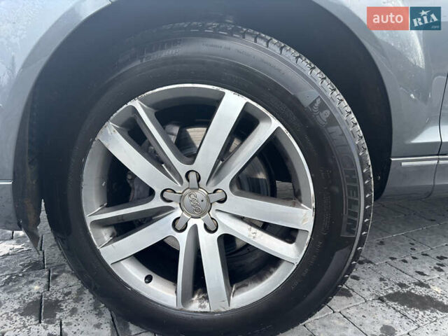 Серый Ауди Ку 7, объемом двигателя 2.97 л и пробегом 350 тыс. км за 16500 $, фото 6 на Automoto.ua