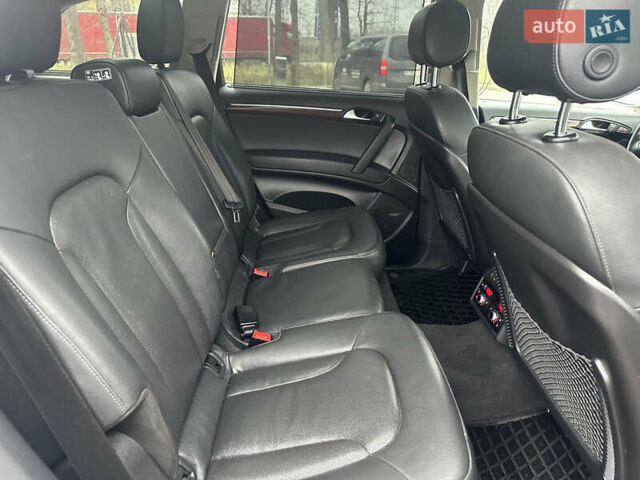 Серый Ауди Ку 7, объемом двигателя 3 л и пробегом 274 тыс. км за 14999 $, фото 32 на Automoto.ua