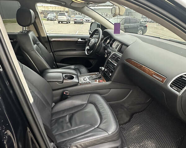 Серый Ауди Ку 7, объемом двигателя 3 л и пробегом 212 тыс. км за 14200 $, фото 25 на Automoto.ua