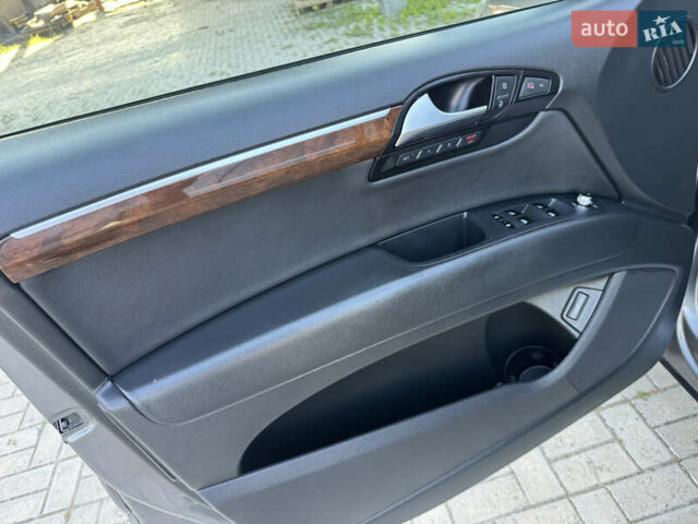 Сірий Ауді Ку 7, об'ємом двигуна 3 л та пробігом 256 тис. км за 16750 $, фото 44 на Automoto.ua