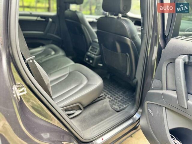 Серый Ауди Ку 7, объемом двигателя 3 л и пробегом 192 тыс. км за 19800 $, фото 49 на Automoto.ua