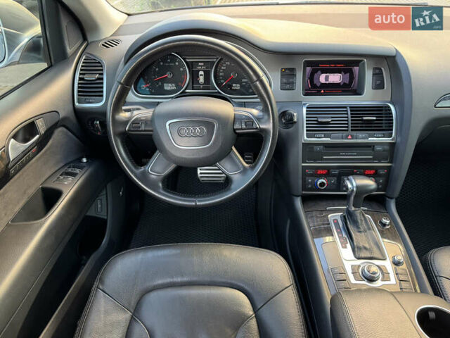 Сірий Ауді Ку 7, об'ємом двигуна 3 л та пробігом 143 тис. км за 14700 $, фото 32 на Automoto.ua