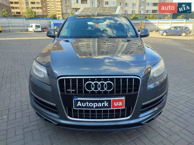 Серый Ауди Ку 7, объемом двигателя 3 л и пробегом 304 тыс. км за 12500 $, фото 28 на Automoto.ua