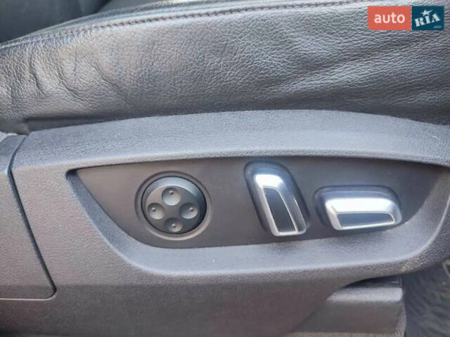 Серый Ауди Ку 7, объемом двигателя 3 л и пробегом 304 тыс. км за 12500 $, фото 17 на Automoto.ua