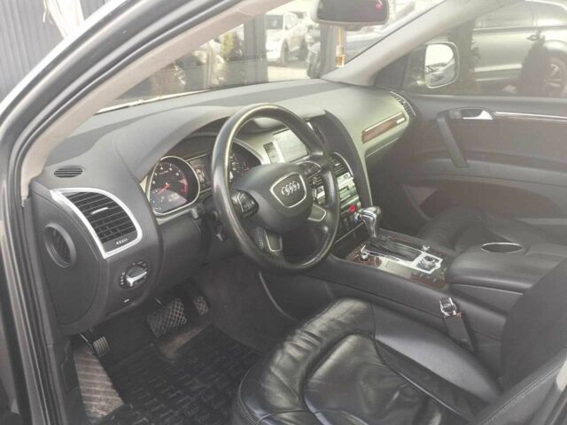 Серый Ауди Ку 7, объемом двигателя 3 л и пробегом 244 тыс. км за 12990 $, фото 16 на Automoto.ua