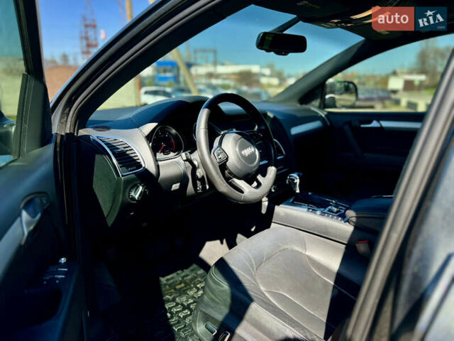 Серый Ауди Ку 7, объемом двигателя 2.97 л и пробегом 322 тыс. км за 19900 $, фото 8 на Automoto.ua