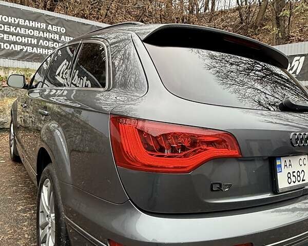 Серый Ауди Ку 7, объемом двигателя 2.97 л и пробегом 275 тыс. км за 19990 $, фото 10 на Automoto.ua