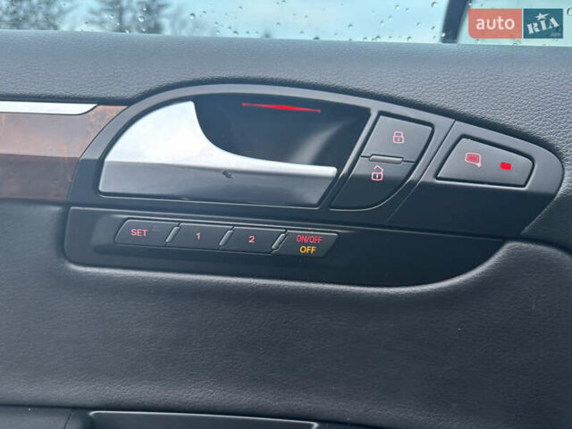 Серый Ауди Ку 7, объемом двигателя 2.97 л и пробегом 350 тыс. км за 16500 $, фото 29 на Automoto.ua