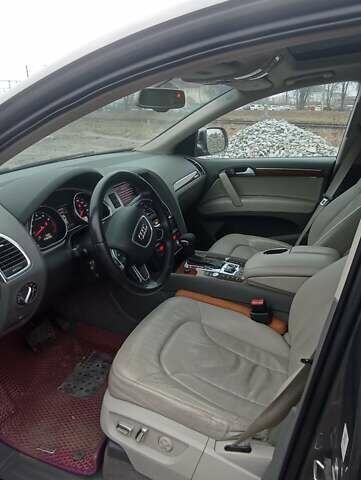 Серый Ауди Ку 7, объемом двигателя 3 л и пробегом 216 тыс. км за 16500 $, фото 2 на Automoto.ua