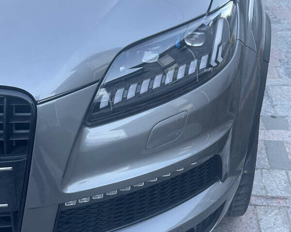 Сірий Ауді Ку 7, об'ємом двигуна 2.97 л та пробігом 280 тис. км за 18000 $, фото 10 на Automoto.ua