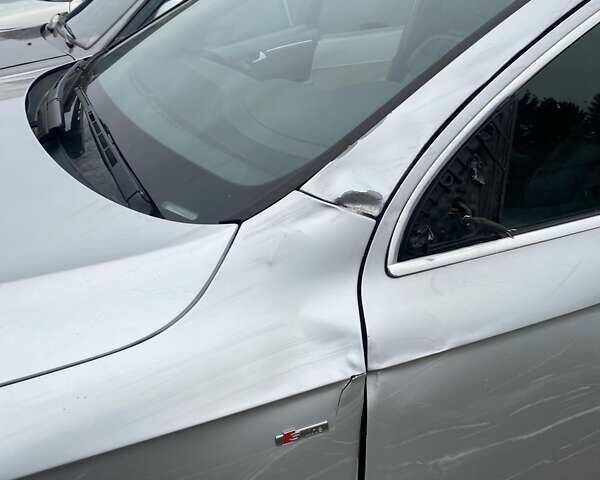 Сірий Ауді Ку 7, об'ємом двигуна 2.97 л та пробігом 200 тис. км за 12900 $, фото 16 на Automoto.ua