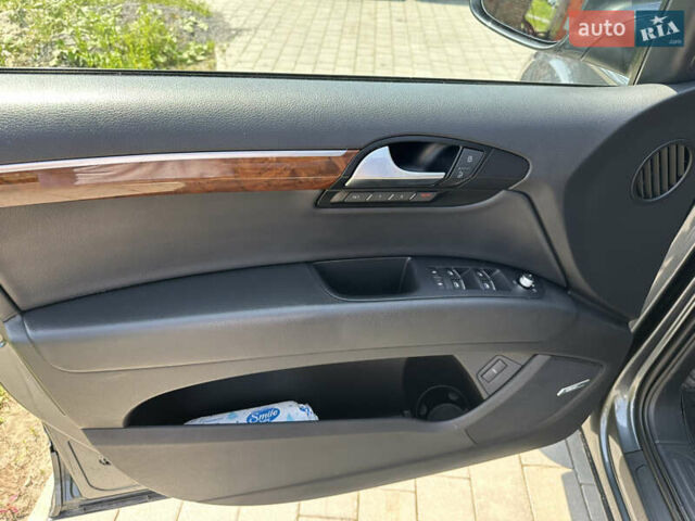 Ауди Ку 7 2013 в Хмельницком на Automoto.ua Серый Ауди Ку 7, объемом двигателя 2.97 л и пробегом 322 тыс. км за 20000 $, фото 16 на Automoto.ua