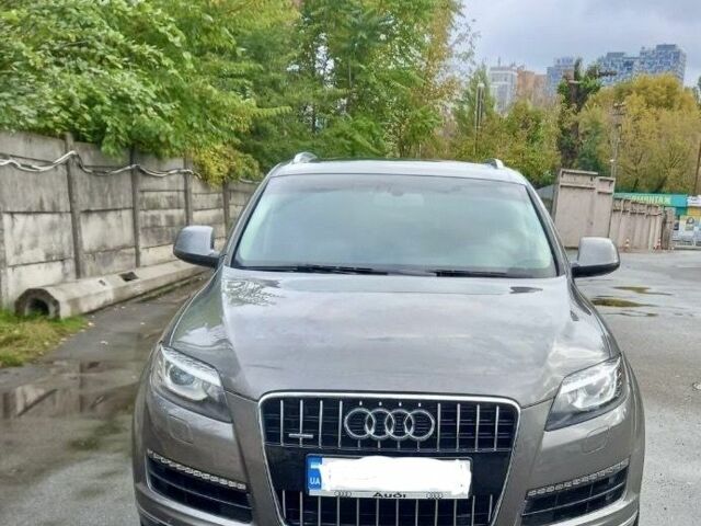 Ауді Ку 7 2013 у Києві на Automoto.ua Сірий Ауді Ку 7, об'ємом двигуна 3 л та пробігом 148 тис. км за 15500 $, фото 1 на Automoto.ua