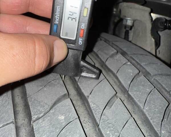 Сірий Ауді Ку 7, об'ємом двигуна 2.97 л та пробігом 176 тис. км за 28500 $, фото 47 на Automoto.ua