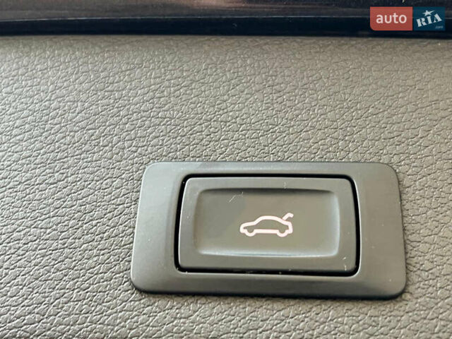 Сірий Ауді Ку 7, об'ємом двигуна 3 л та пробігом 440 тис. км за 16300 $, фото 6 на Automoto.ua