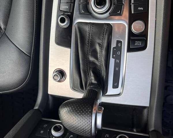 Сірий Ауді Ку 7, об'ємом двигуна 3 л та пробігом 185 тис. км за 19000 $, фото 14 на Automoto.ua