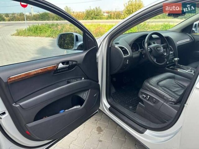 Сірий Ауді Ку 7, об'ємом двигуна 2.97 л та пробігом 214 тис. км за 21000 $, фото 5 на Automoto.ua