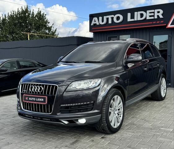 Ауди Ку 7 2013 в Кропивницком (Кировограде) на Automoto.ua Серый Ауди Ку 7, объемом двигателя 3 л и пробегом 191 тыс. км за 19300 $, фото 8 на Automoto.ua