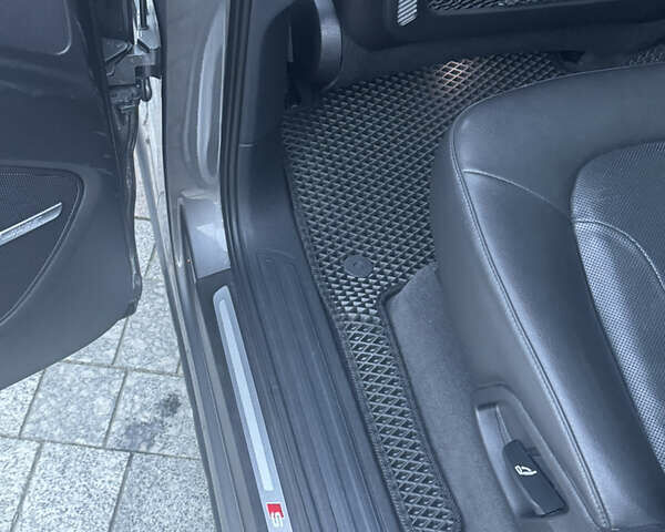 Сірий Ауді Ку 7, об'ємом двигуна 2.97 л та пробігом 280 тис. км за 18000 $, фото 64 на Automoto.ua