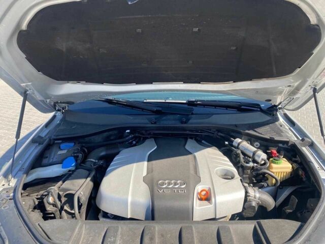 Ауди Ку 7 2013 в Тернополе на Automoto.ua Серый Ауди Ку 7, объемом двигателя 3 л и пробегом 290 тыс. км за 17000 $, фото 23 на Automoto.ua