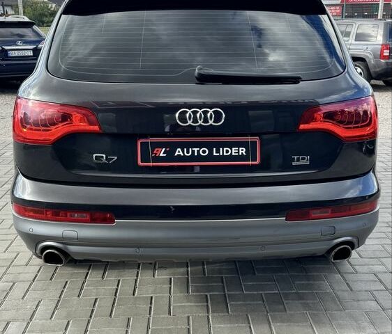 Ауди Ку 7 2013 в Кропивницком (Кировограде) на Automoto.ua Серый Ауди Ку 7, объемом двигателя 3 л и пробегом 191 тыс. км за 19300 $, фото 4 на Automoto.ua