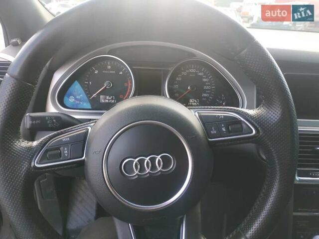 Серый Ауди Ку 7, объемом двигателя 3 л и пробегом 298 тыс. км за 22000 $, фото 6 на Automoto.ua
