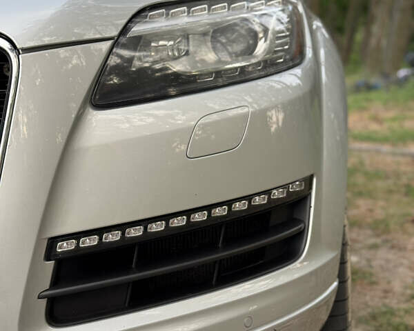 Серый Ауди Ку 7, объемом двигателя 3 л и пробегом 190 тыс. км за 17500 $, фото 38 на Automoto.ua