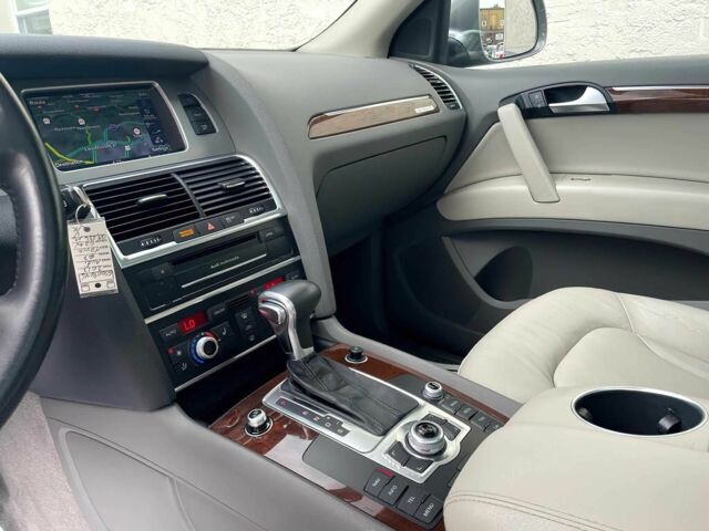 Ауді Ку 7 2013 у Дніпро (Дніпропетровську) на Automoto.ua Сірий Ауді Ку 7, об'ємом двигуна 3 л та пробігом 86 тис. км за 7000 $, фото 7 на Automoto.ua