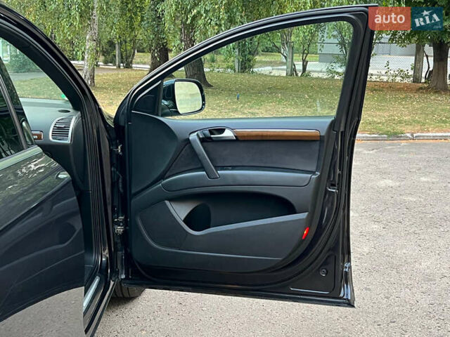 Сірий Ауді Ку 7, об'ємом двигуна 3 л та пробігом 440 тис. км за 16300 $, фото 11 на Automoto.ua