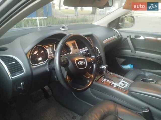 Серый Ауди Ку 7, объемом двигателя 3 л и пробегом 195 тыс. км за 14900 $, фото 15 на Automoto.ua