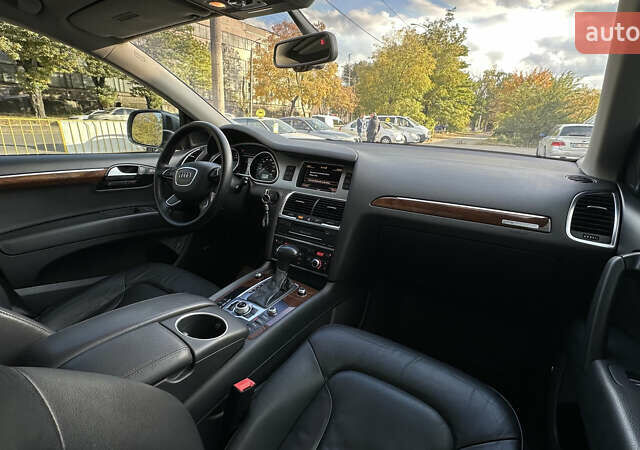 Ауди Ку 7 2013 в Днепре (Днепропетровске) на Automoto.ua Серый Ауди Ку 7, объемом двигателя 3 л и пробегом 235 тыс. км за 13500 $, фото 8 на Automoto.ua