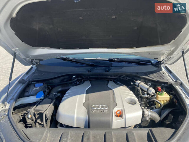 Сірий Ауді Ку 7, об'ємом двигуна 0 л та пробігом 296 тис. км за 17800 $, фото 20 на Automoto.ua