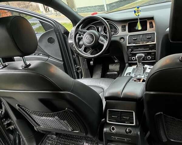 Сірий Ауді Ку 7, об'ємом двигуна 2.97 л та пробігом 220 тис. км за 18200 $, фото 5 на Automoto.ua