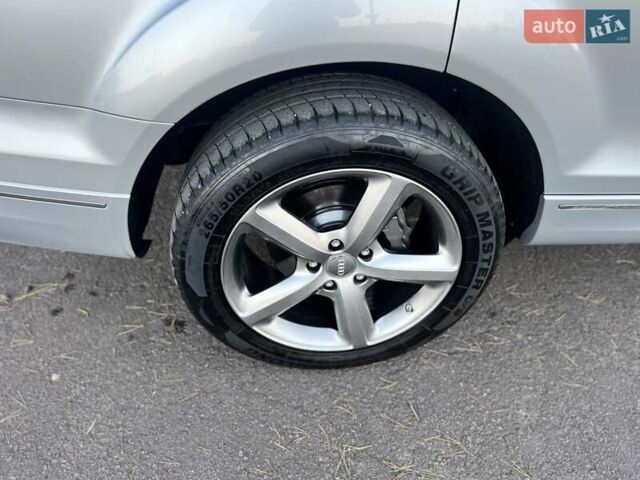 Сірий Ауді Ку 7, об'ємом двигуна 2.97 л та пробігом 257 тис. км за 19999 $, фото 27 на Automoto.ua