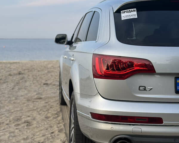 Серый Ауди Ку 7, объемом двигателя 3 л и пробегом 190 тыс. км за 17500 $, фото 2 на Automoto.ua