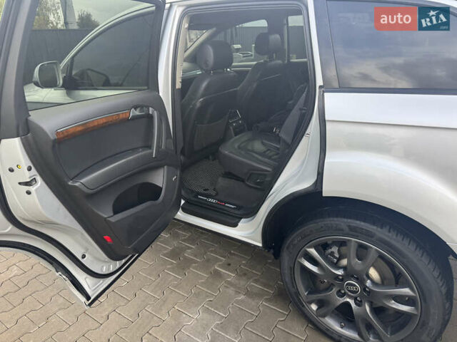 Ауди Ку 7 2013 в Кагарлыке на Automoto.ua Серый Ауди Ку 7, объемом двигателя 2.97 л и пробегом 270 тыс. км за 19700 $, фото 11 на Automoto.ua