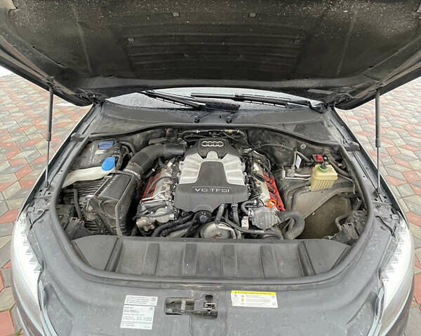 Ауди Ку 7 2013 в Тернополе на Automoto.ua Серый Ауди Ку 7, объемом двигателя 3 л и пробегом 280 тыс. км за 18500 $, фото 3 на Automoto.ua