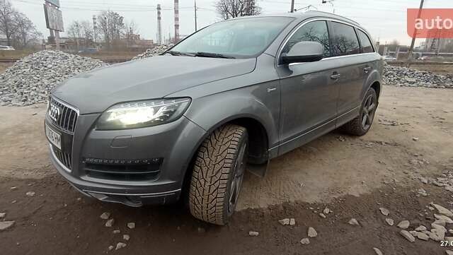 Серый Ауди Ку 7, объемом двигателя 3 л и пробегом 216 тыс. км за 16500 $, фото 4 на Automoto.ua