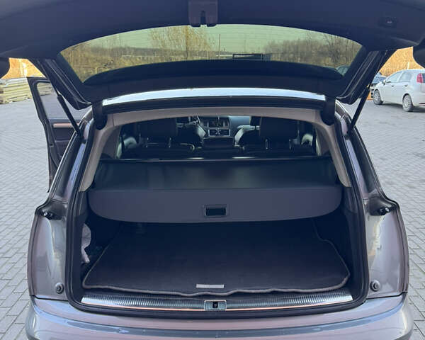 Серый Ауди Ку 7, объемом двигателя 2.97 л и пробегом 212 тыс. км за 18500 $, фото 7 на Automoto.ua