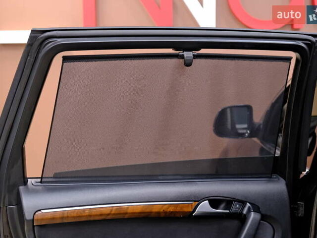 Серый Ауди Ку 7, объемом двигателя 3 л и пробегом 126 тыс. км за 12900 $, фото 36 на Automoto.ua