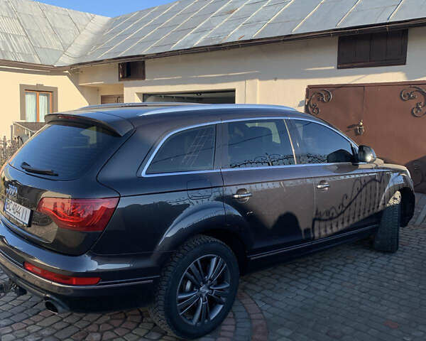 Серый Ауди Ку 7, объемом двигателя 2.97 л и пробегом 340 тыс. км за 20500 $, фото 1 на Automoto.ua