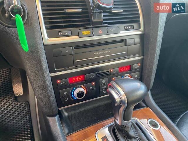 Сірий Ауді Ку 7, об'ємом двигуна 2.97 л та пробігом 245 тис. км за 16600 $, фото 15 на Automoto.ua