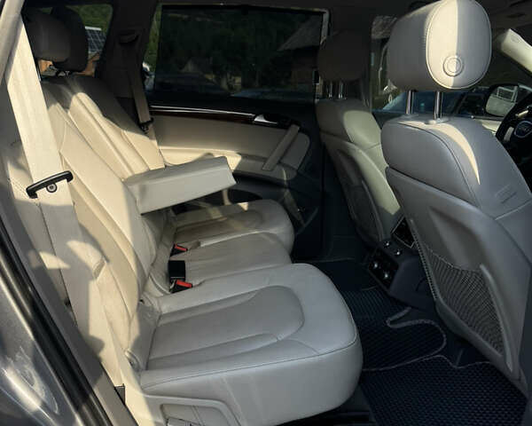 Серый Ауди Ку 7, объемом двигателя 2.97 л и пробегом 297 тыс. км за 20500 $, фото 14 на Automoto.ua