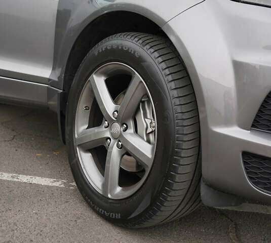 Серый Ауди Ку 7, объемом двигателя 3 л и пробегом 255 тыс. км за 16200 $, фото 10 на Automoto.ua