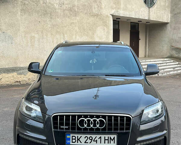 Сірий Ауді Ку 7, об'ємом двигуна 3 л та пробігом 440 тис. км за 16300 $, фото 1 на Automoto.ua