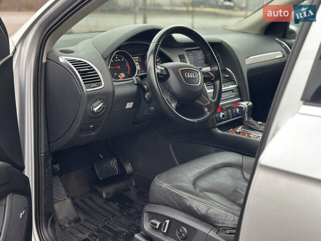 Сірий Ауді Ку 7, об'ємом двигуна 0 л та пробігом 296 тис. км за 17800 $, фото 8 на Automoto.ua