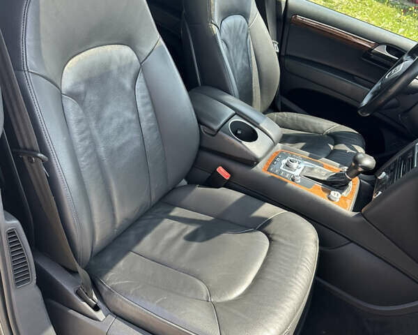 Ауди Ку 7 2013 в Хмельницком на Automoto.ua Серый Ауди Ку 7, объемом двигателя 2.97 л и пробегом 322 тыс. км за 20000 $, фото 24 на Automoto.ua